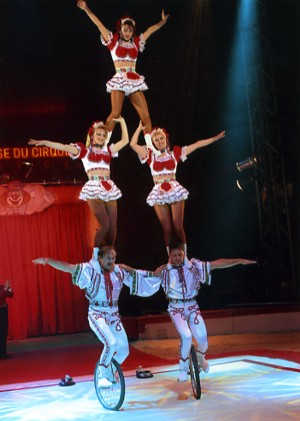 Jon Anton Presents..a selection of UNICYCLISTS for a variety of events including Circus Holiday Centres, Promotions, Displays & Cabaret.